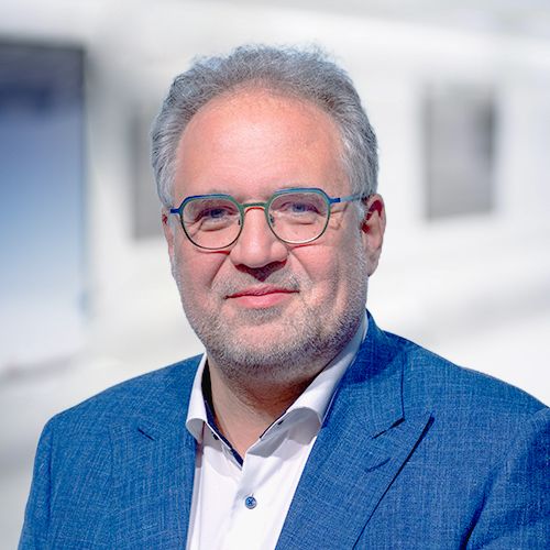 Koen Kennis: Bestuurder benoemd op voordracht van de SFPIM
