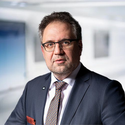 Koen Kennis: Director appointed by the Belgian state